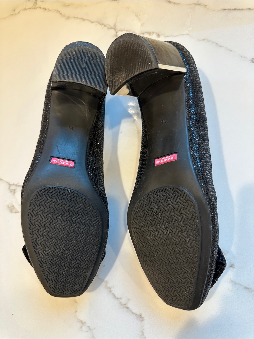 Isaac Mizrahi New York Vivian Black Glitter Bow Pumps - Picture 7 of 7